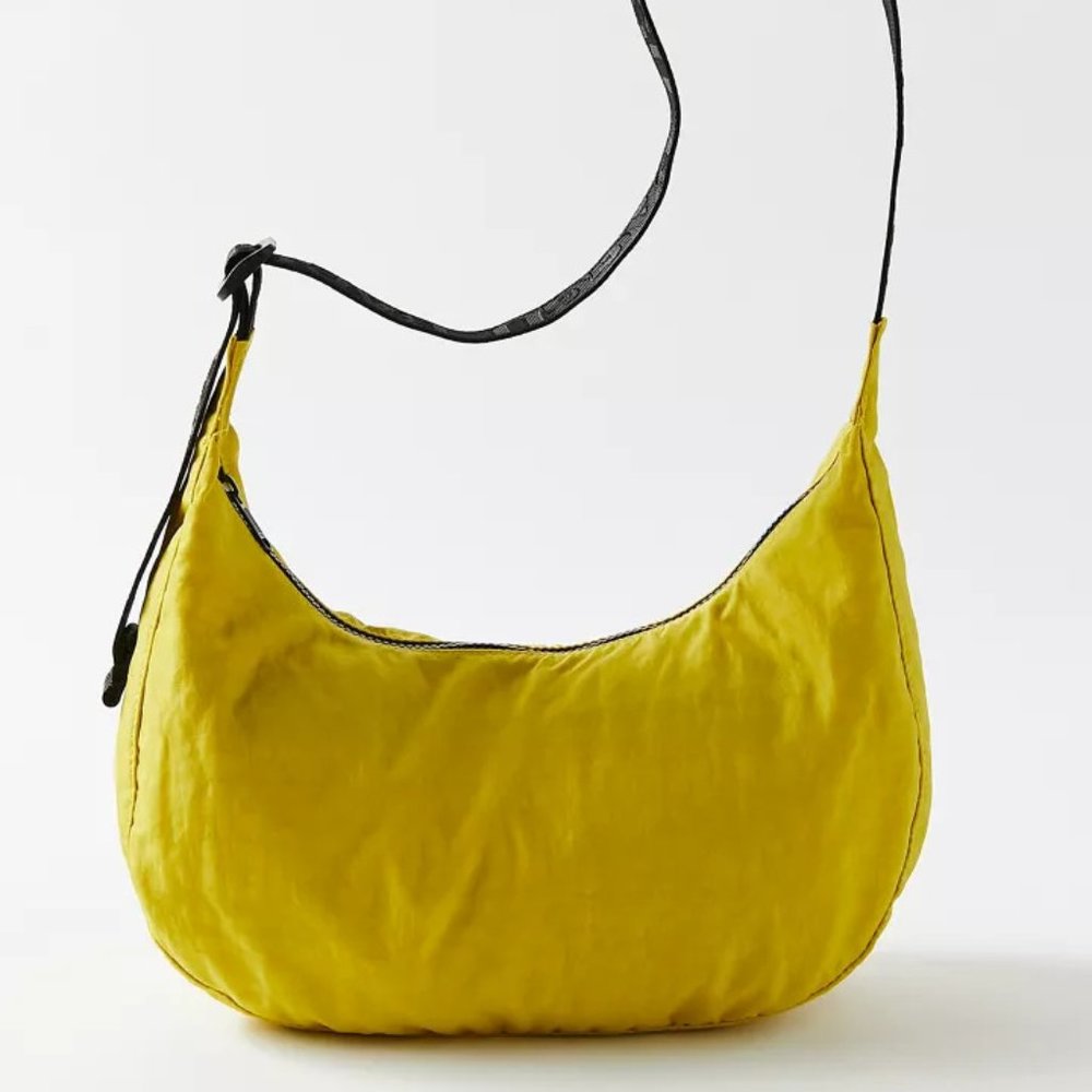 NWT BAGGU Crescent Bag Medium - Sour - Picture 5 of 6